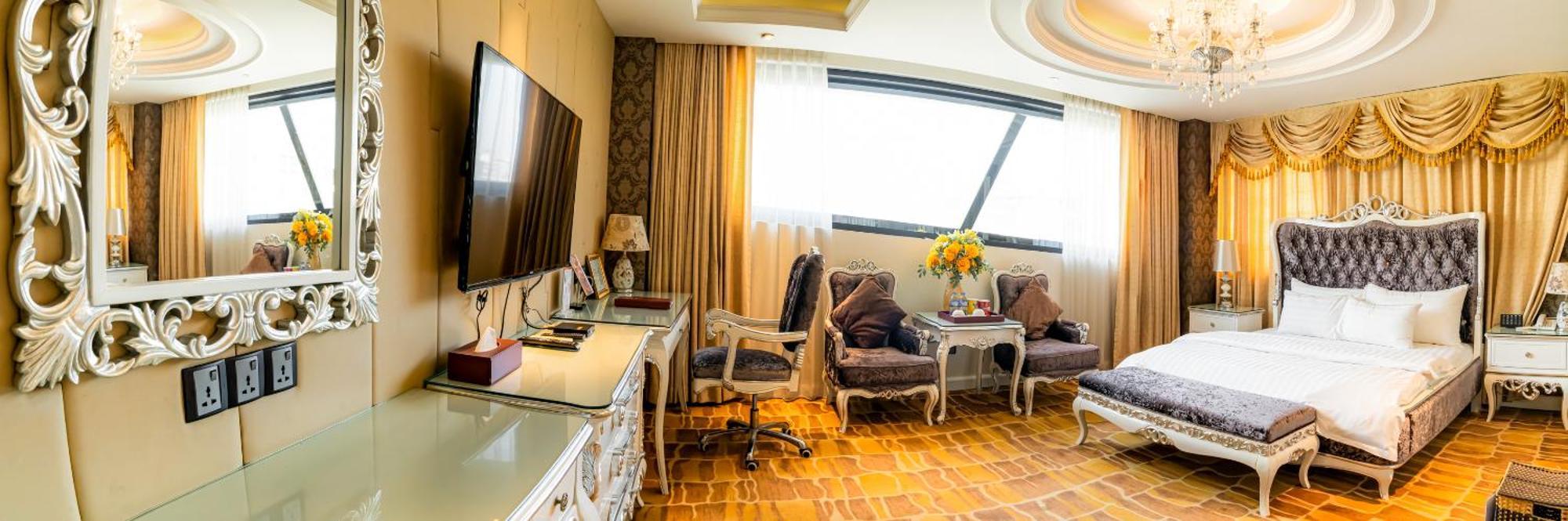 Hoang Trieu Hotel Ho Chi Minh City Exterior photo